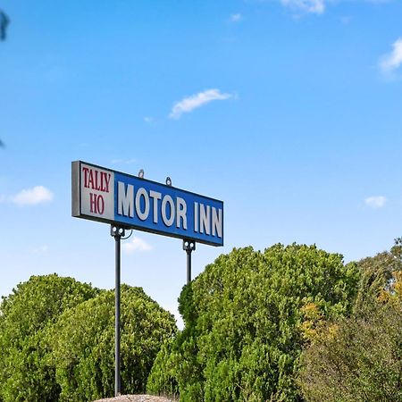 Tally Ho Motor Inn 텐터필드 외부 사진