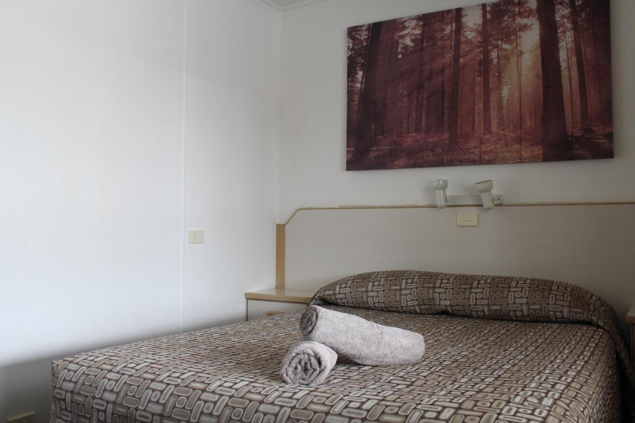 Tally Ho Motor Inn 텐터필드 외부 사진