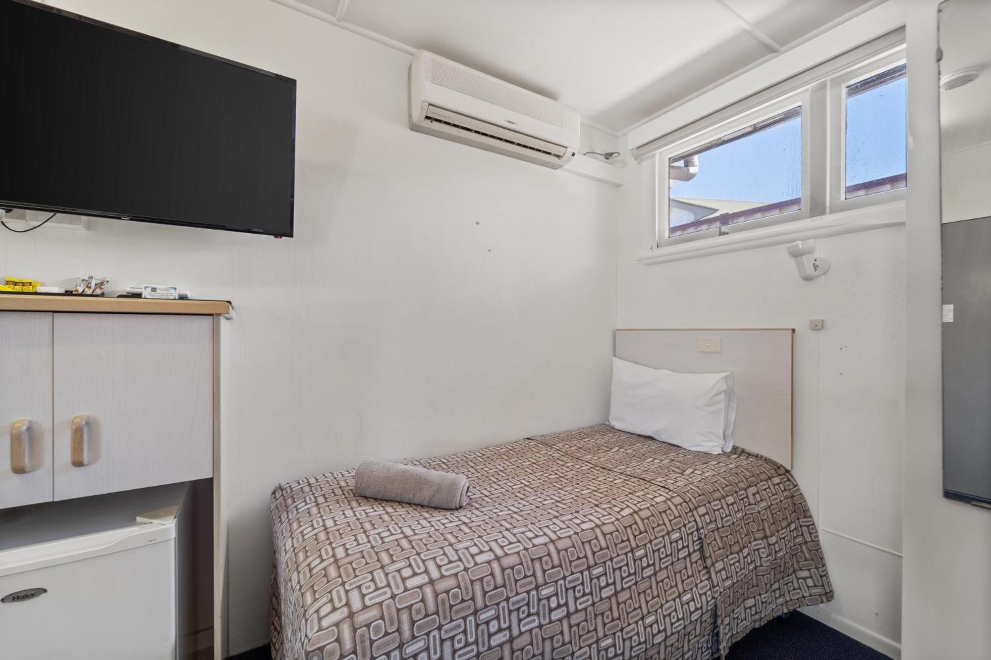 Tally Ho Motor Inn 텐터필드 외부 사진